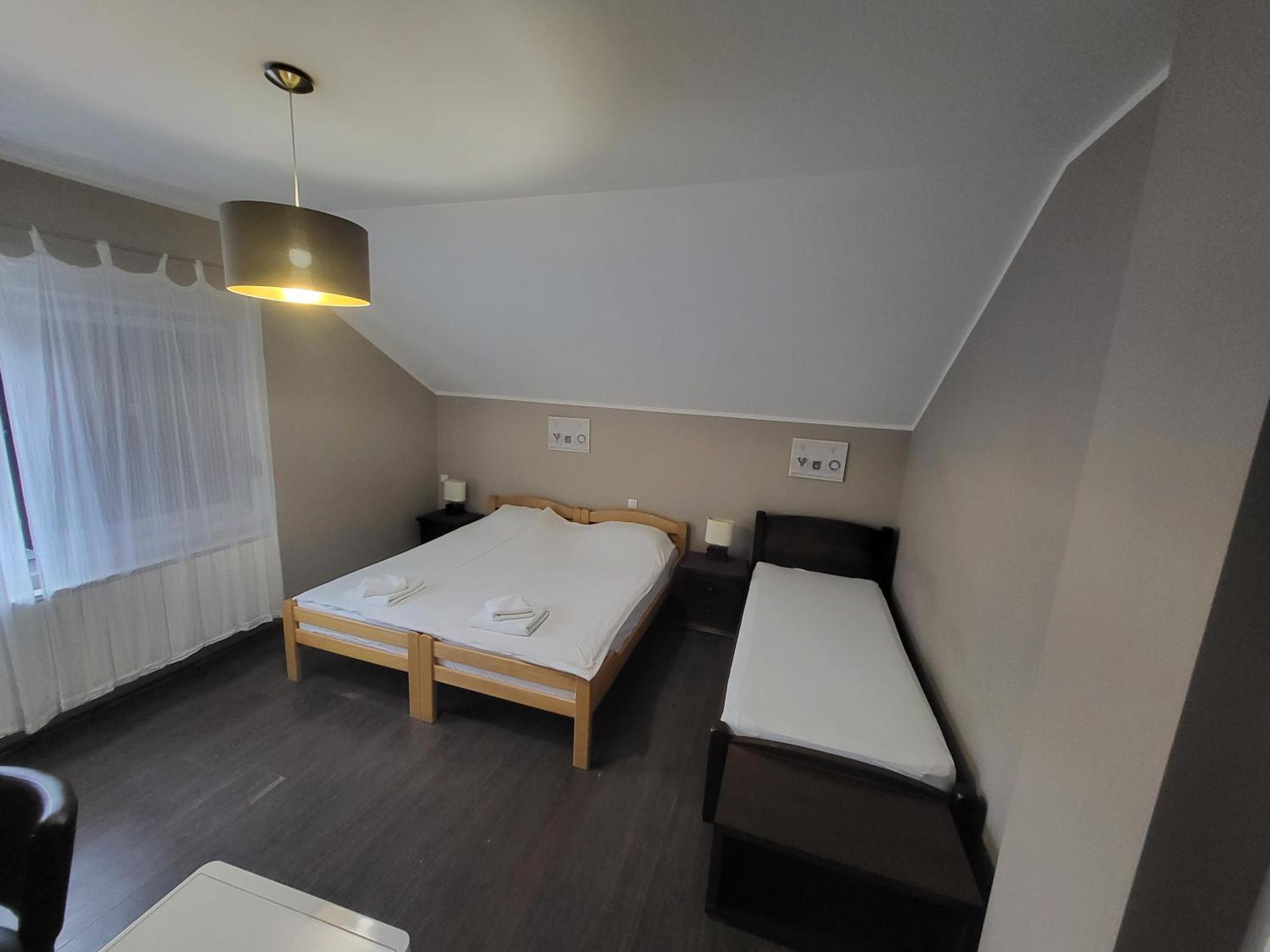 Apartmani Simic Valjevo Zewnętrze zdjęcie