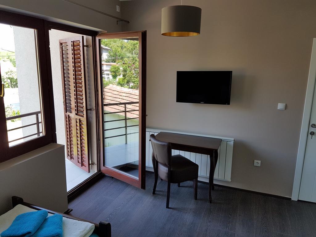 Apartmani Simic Valjevo Zewnętrze zdjęcie